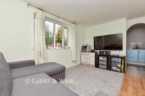 undefined, Chipstead Close, Sutton, Surrey