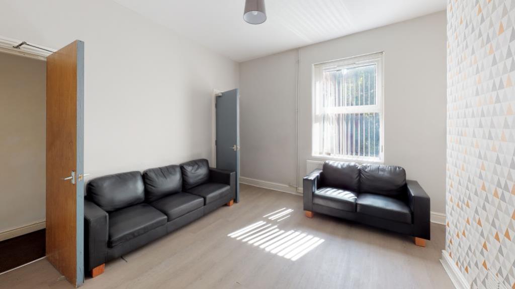81-Wellington-Living-Room lge
