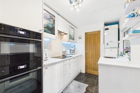 2 bedroom end of terrace house for sale, Brentwood Road, Romford RM2