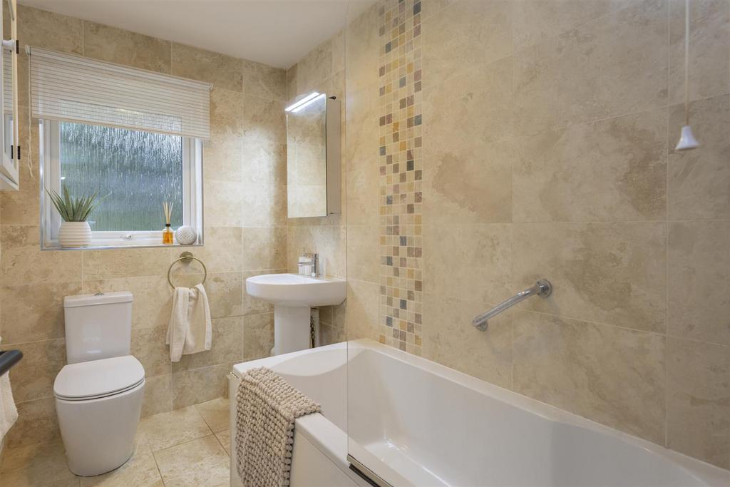 2 Ashbourne Place  29.jpg