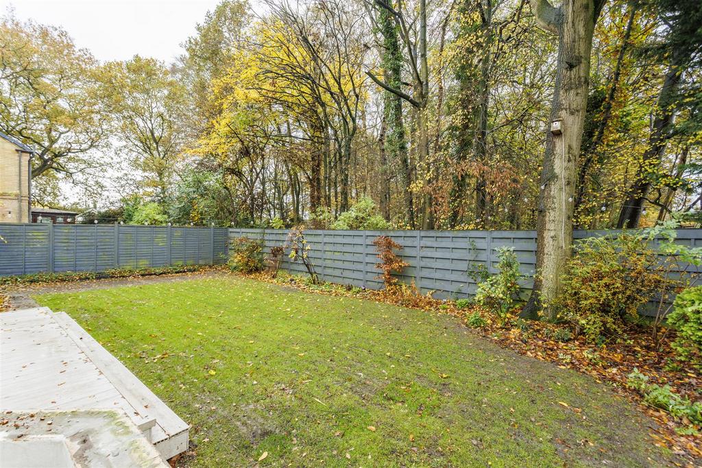 2 Ashbourne Place  22.jpg