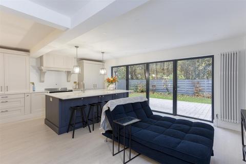 4 bedroom house for sale, Ashbourne Place, York, YO24