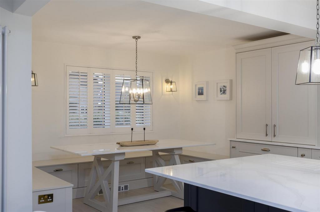 2 Ashbourne Place  14.jpg
