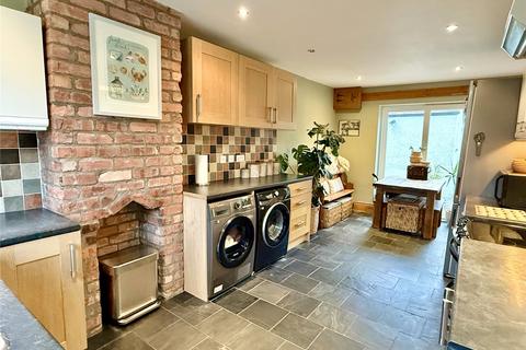 3 bedroom semi-detached house for sale, Bryn Siriol, Llansantffraid, Powys, SY22
