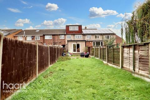 3 bedroom terraced house for sale, Archway, Heaton Grange