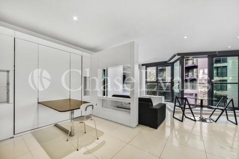 Baltimore Wharf, Canary Wharf, London, E14