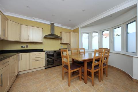 5 bedroom semi-detached house to rent, Bowes Road, W3