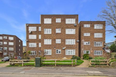 1 bedroom apartment to rent, Arborfield Close, Slough, Berkshire, SL1