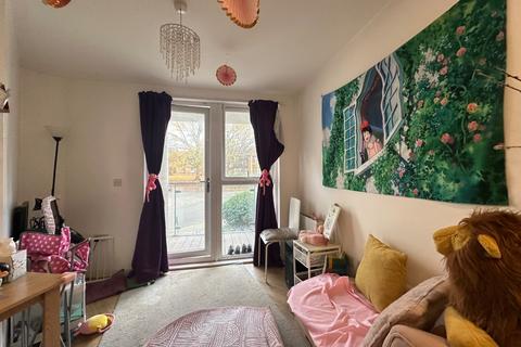 2 bedroom flat for sale, Mason Way, Birmingham, West Midlands, B15