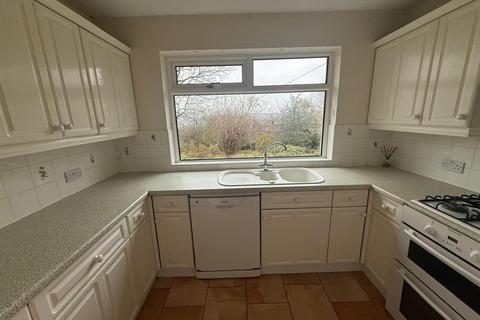 2 bedroom detached bungalow to rent, Chapel Lane, Laycock, Keighley