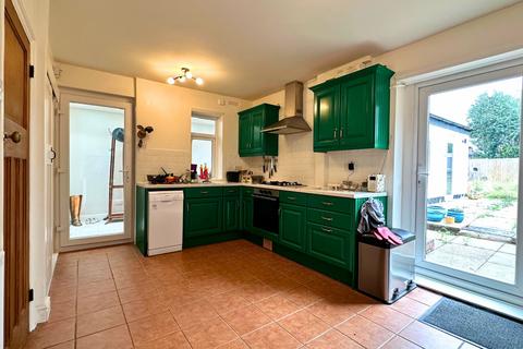3 bedroom semi-detached house to rent, Leys Lane, Meriden, CV7