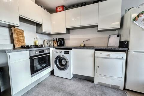 1 bedroom flat for sale, Southbourne