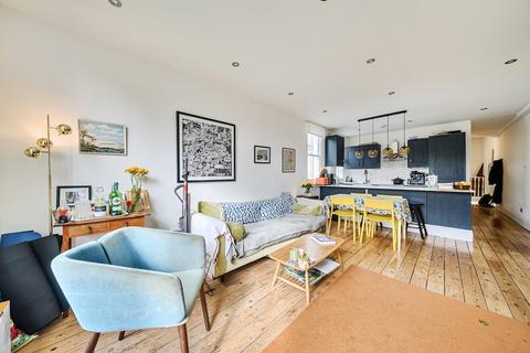 Tintagel Crescent, London
