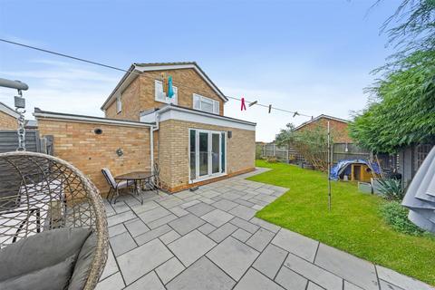 undefined, Bute Brae, Milton Keynes MK3
