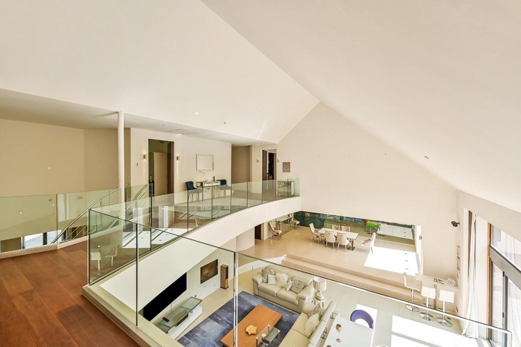 Galleried Landing