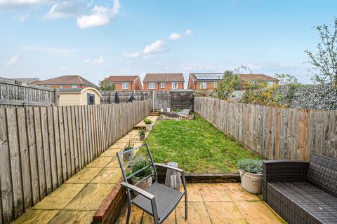 undefined, Jordan Grove, Alton, Hampshire, GU34