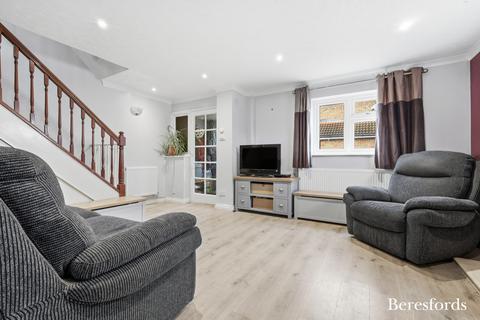 4 bedroom semi-detached house for sale, Brocksparkwood, Brentwood, CM13