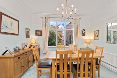 undefined, Elm Grove, Eccleston Park, L34