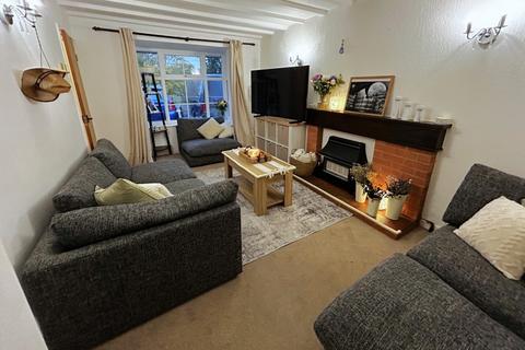 undefined, Addlestone, Surrey, KT15
