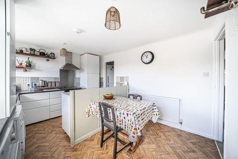 undefined, Meon Road Oakley. RG23 7AL