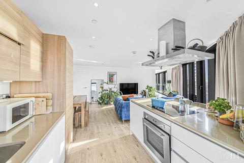 2 bedroom apartment for sale, Unex Tower, Station Street, London E15