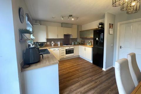 3 bedroom semi-detached house for sale, Swift Crescent, Deal, CT14