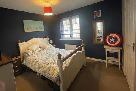 3 bedroom semi-detached house for sale, Swift Crescent, Deal, CT14