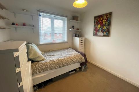 3 bedroom semi-detached house for sale, Swift Crescent, Deal, CT14