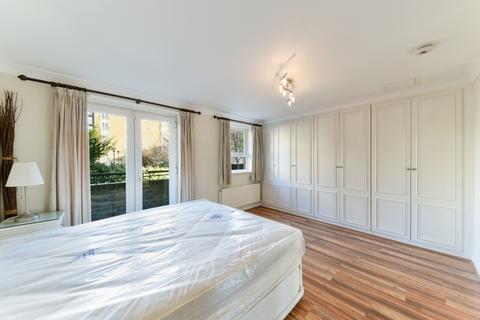 undefined, Schooner Close, Isle Of Dogs, London, E14