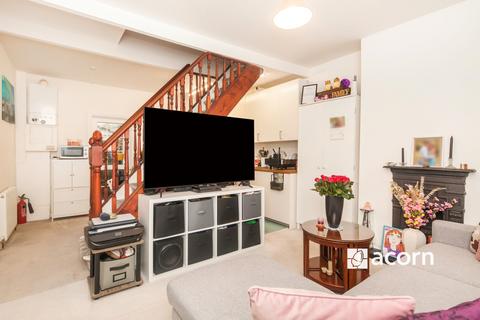 undefined, Dunstans Grove Dulwich SE22