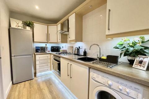 2 bedroom terraced house for sale, Packhorse Drive, Leicester LE19