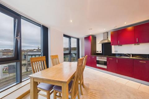 2 bedroom house to rent, Salts Mill Road, Shipley