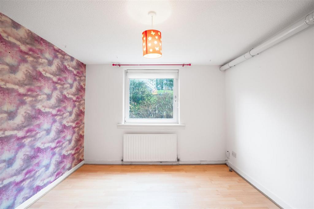 Bedroom.two-2.jpg
