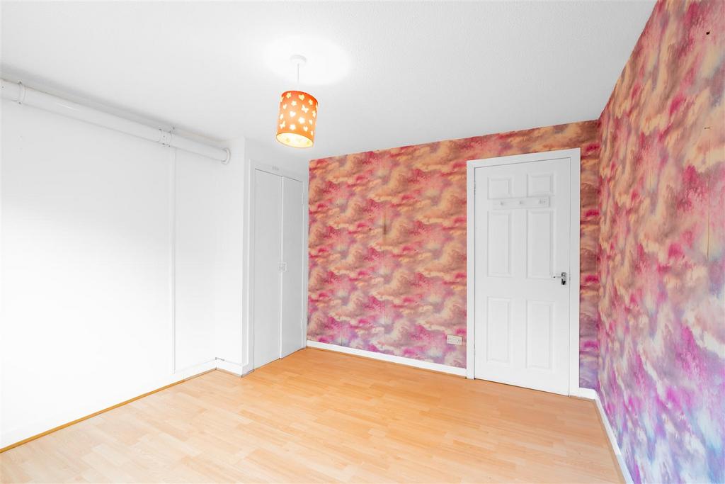 Bedroom.two.jpg