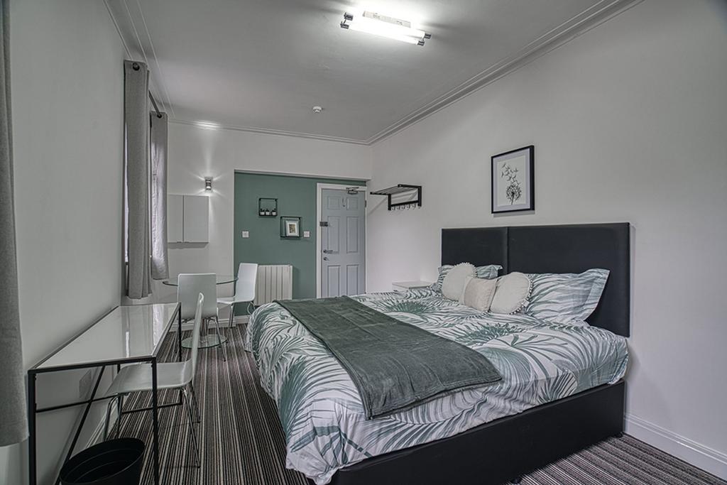 Room 1