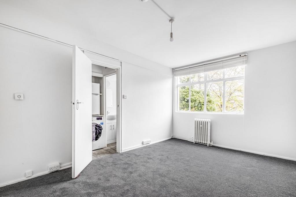 KFH-44 Romney Court-