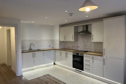 undefined, Flat 2, 124 High Street, Newmarket