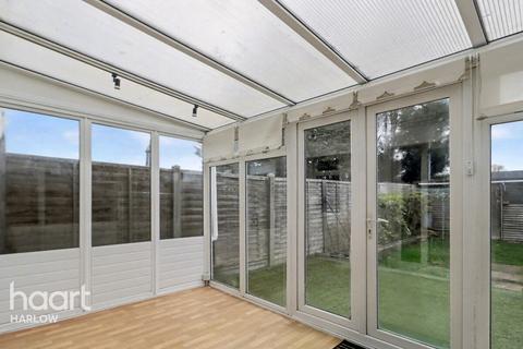 Canons Brook, Harlow
