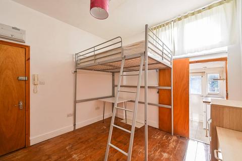 undefined, Highbury, Highbury, London, N7