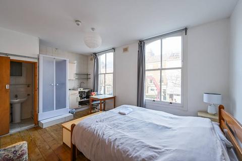 undefined, Highbury, Highbury, London, N7