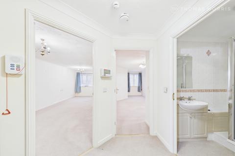 1 bedroom apartment for sale, Fish Hill, Royston SG8