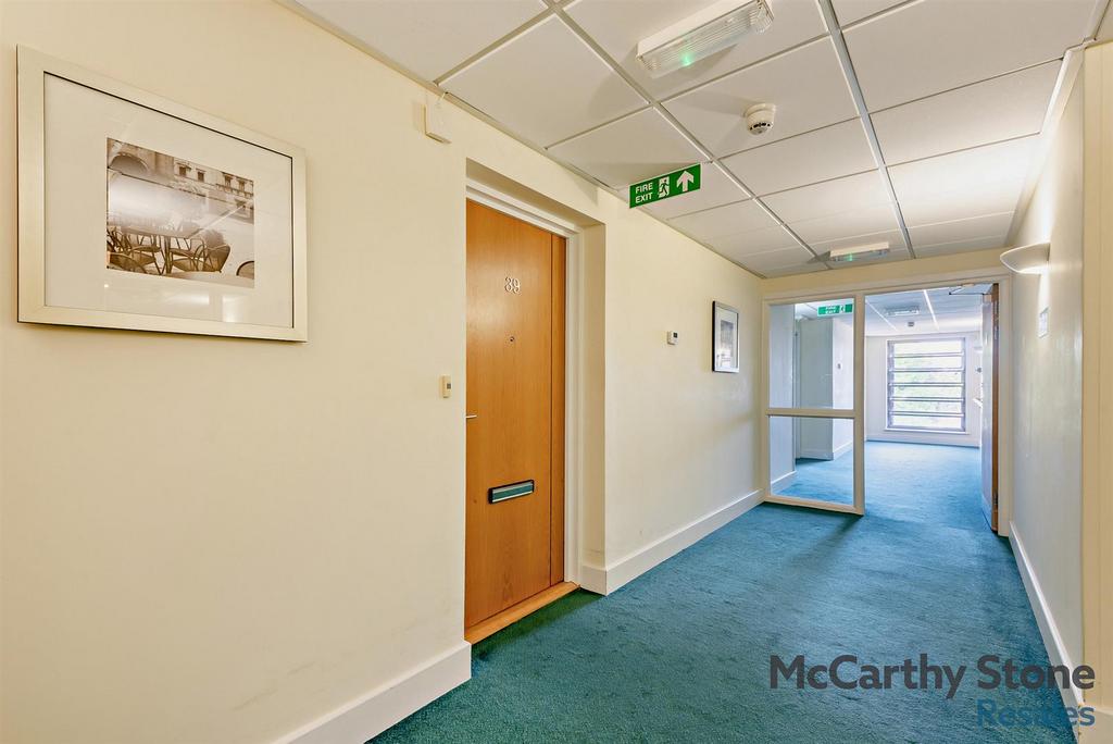 8648349-interior17-800.jpg