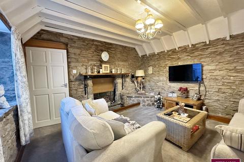 undefined, Penyffordd, Flintshire CH8 9HH