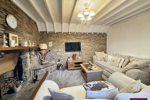 undefined, Penyffordd, Flintshire CH8 9HH