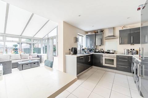 3 bedroom semi-detached house for sale, Pinner Park Gardens, Harrow, HA2