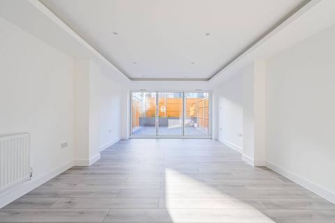 undefined, Victoria Road, New Barnet EN4