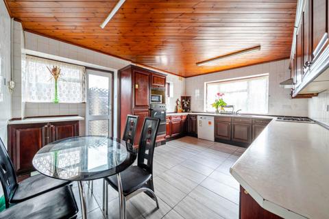 undefined, Corringway, Ealing, W5