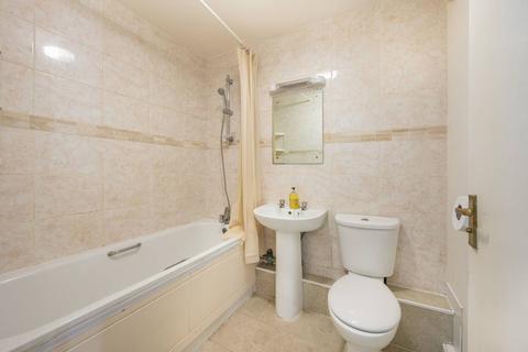 1 bedroom flat for sale, Redclyffe Road, East Ham, London, E6