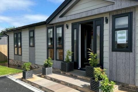 undefined, Two Bed Wessex Canford (40x20) Belton Country Park, Belton NR31