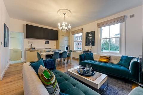 2 bedroom flat to rent, Stanlake Road, Shepherd's Bush, London, W12